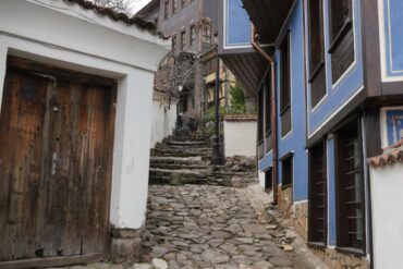 Bulgarien-Rundreise-2026-Bukarest-6-370x247