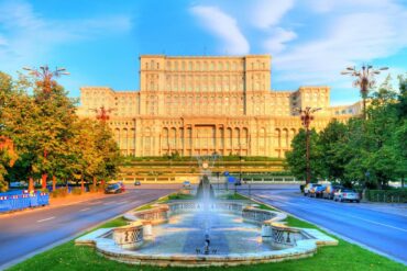 City-Break-Bukarest-1-370x247