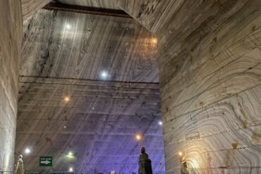 City-Break-Bukarest-10-370x247