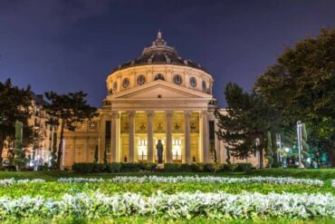 City-Break-Bukarest-7-370x247