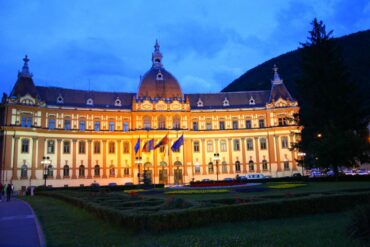 Kulturelle-Rundreise-1-1-370x247