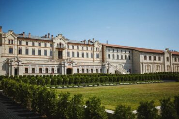 Weinland-Moldawien-25-370x247